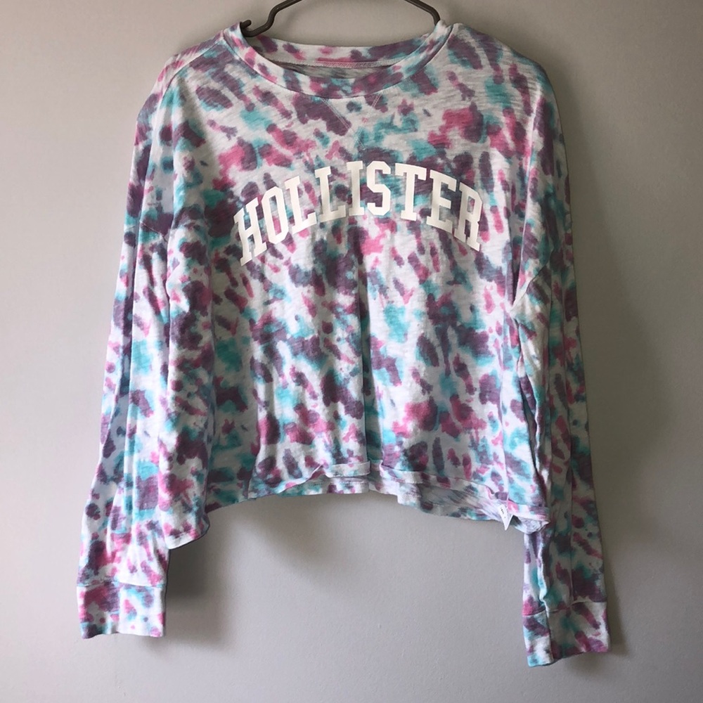 oversized hollister tie dye crop top